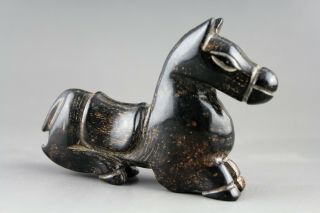3.  5  Chinese old black jade hand - carved horse statue collect 0352 3