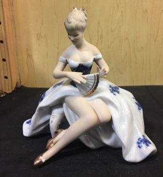 Vintage Wallendorf Seated Ballerina With Fan Figurine 1590 Germany