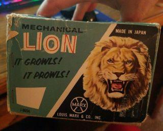 Vintage 1950 ' s Marx Wind Up Toy Mechanical Lion Walks Growls Prowls Roars 8