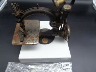 Wilcox And Gibbs Sewing Machine (d3 - 768)