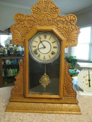 Antique E.  Ingraham Oak Gingerbread / Kitchen / Parlor Mantle Clock W/key