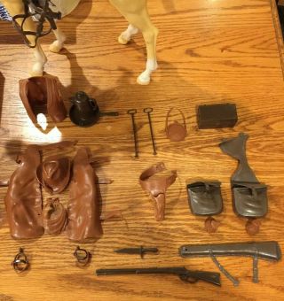 MARX JOHNNY WEST ACTION FIGURE ACCESORIES WITH HORSE THUNDERBOLT & SADDLE 3
