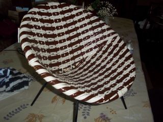 Vintage Mid Century Modern Child ' s Umanoff Era Egg Chair Woven Kid Brown White 2