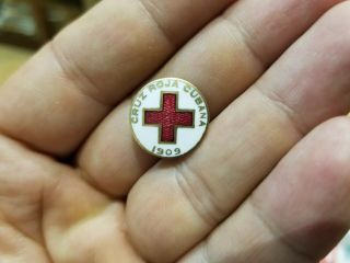 Cuba Cuban Wwi Red Cross Enamel Label Pin Button 1909