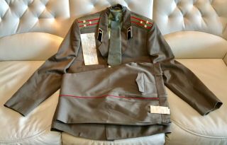 Colonel Or Polkovnik Of Artillery Soviet/russian Officer’s Uniform