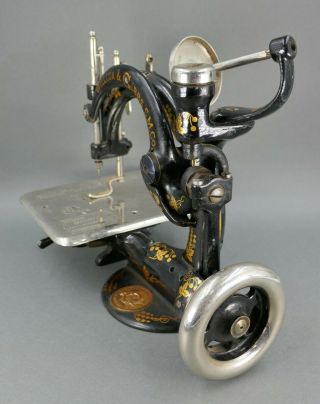 Antique Willcox & Gibbs Automatic 4 Mode Chain Stitch Miniature Sewing Machine 6