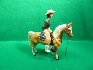 Hartland Dale Evans - Green & Tan Outfit With Horse & Accessories