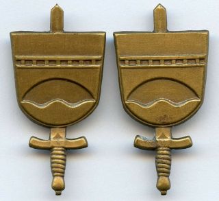 Sweden Swedish Military Pair Insignia Badge Army Grade