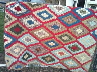 Antique Vintag Hand Stitched Distresed Cutter Quilt
