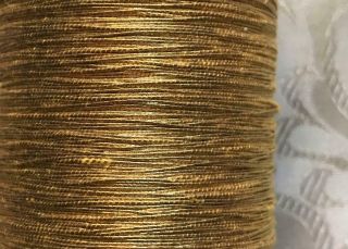 330g VERY LARGE WOODEN REEL VINTAGE FRENCH GOLD METAL THREAD 3. 5
