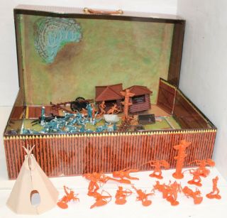 Carry - All Action Fort Apache Play Set Vintage Marx 4685 Cowboys Indians Figures