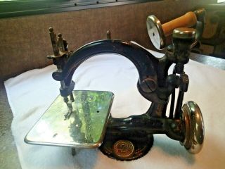 Antique Hand Crank Operated Willcox Gibbs Sewing Machine.  Ca 1904