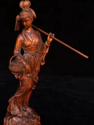 Collectable Ancient Handwork Boxwood Carve Classical Belle Elegant Royal Statue