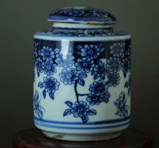 China Old Hand - Made Blue White Porcelain Hand Painted Plum Blossom Pot B01