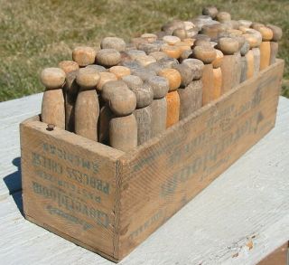 Vtg Primitive Wood Laundry Clothespin Cloverbloom Cheesebox Caddy Display Old