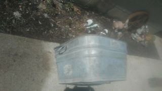 Vintage Galvanized Steel Wash Tub,  Planter,  Flower Pot,  Garden Pot,  Lawn Decoration