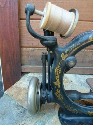 Antique Willcox Gibbs Small Chain Stitch Sewing Machine w/ Attachments 4