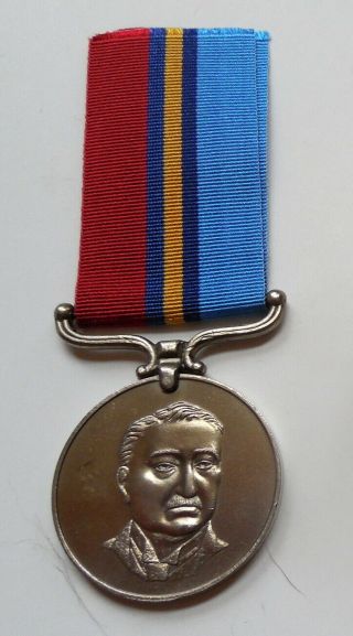 Rhodesian General Service Medal Named To 384540 C F/r D.  J.  Freer Vg