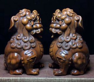 Collectable Old Boxwood Carve Roar One Pair Lion Delicate Room Decoration Statue