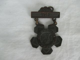 Vintage 1912 Army Massachusetts Volunteer Militia Marksmanship Medal Badge