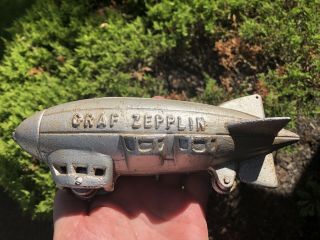 VINTAGE ANTIQUE A.  C.  Williams ? Graf Zeppelin Cast Iron Toy 2