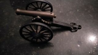 Vintage Cast Iron Toy Miniature Cannon 5.  5 " - No Name Plate