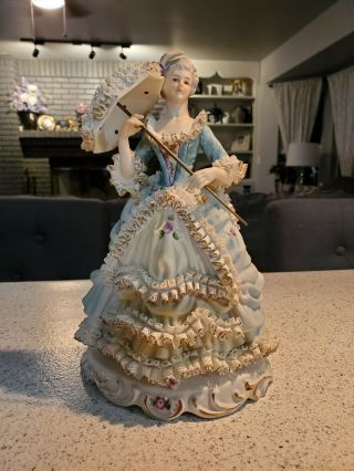 Capodimonte Style Porcelain Figurine Woman Lady Dress Lace Figure Italian Vtg