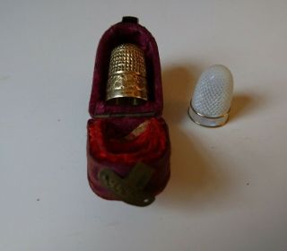 Silver Thimble In Antique Red Velvet Lined Case W/rock Crystal Thimble