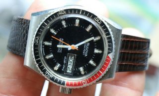 Vintage Bulova 666 Feet Day Date Automatic Set - O - MaticS/S Men ' s Wristwatch c1979 2
