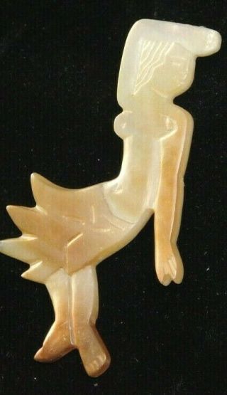 Antique Vtg BUTTON Carved Abalone Shell Realistic Dancer in Grass Skirt C3 2