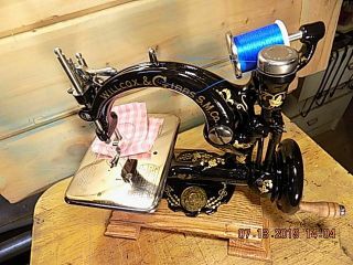 Antique Hand Crank Scallop base Willcox Gibbs sewing machine.  RESTORED 1892 12