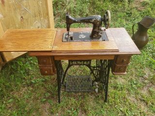 Antique Singer Sewing Machine Old Vintage Treadle 4 Wooden Drawers Cabinet