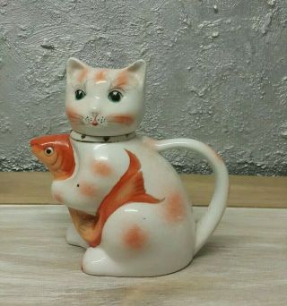 Antique Vintage Chinese Porcelain Tea Pot Figurine Cat With Fish Hand Painted