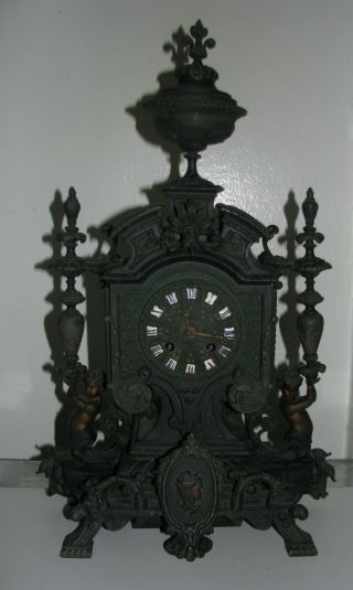 Antique Spelter Mantle Clock Very Ornate French? Figural Cherubs