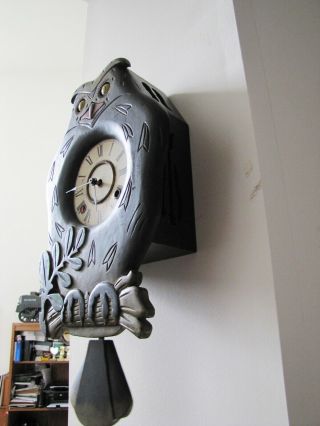 Rare Owl Rolling Eye Cuckoo well clock. 6