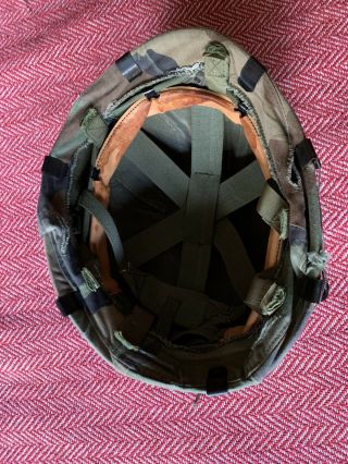U.  S.  ARMY HELMET FROM THE 1980s WITH WOODLAND COVER AND NETTING IN TACT 8
