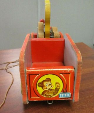 VINTAGE FISHER PRICE WOODEN TEDDY TRUCKER NO.  711 PULL TOY & BOX 6