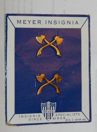 Meyers Us Navy Carpenter Insignia On Card