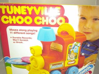 VINTAGE TUNEYVILLE CHOO CHOO Musical Train Toy COMPLETE 7