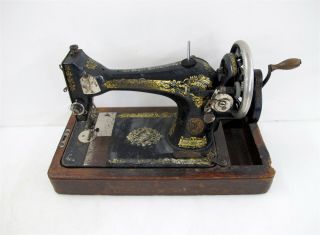 Antique Singer Hand - Crank Sewing Machine C.  1916