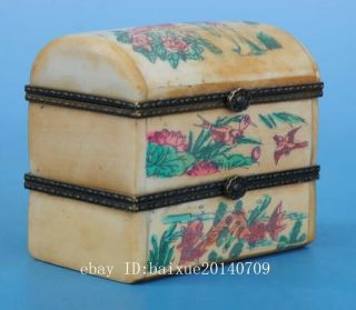 Old Chinese hand - carved horn carving rouge box c01 3