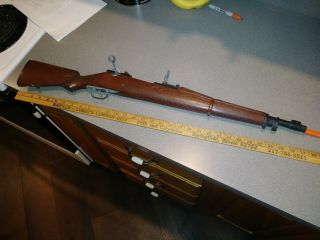 Vintage 1960s Marx M14,  M - 16 Plastic 31 " Toy M - 14 Rifle W/ Sight,  Shootin 
