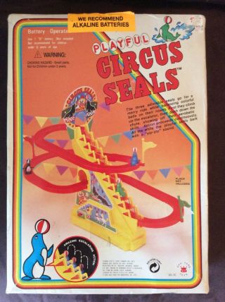 Playful Circus Seals Dah Yang Industries 1983.  Complete