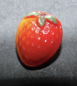 Sm Vintage Realistic Strawberry Red Glass Button 338