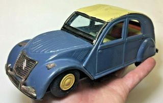 UNIQUE 8 - 1/2” DAIYA 2CV CITROEN SEDAN BLUE VERY TOY CAR 1960 ' S JAPAN 2