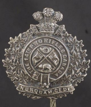 Canadian Militia Badge: 14th Rgt.  Prince Of Wales Own Rifles C1907 Rare Ref3412a