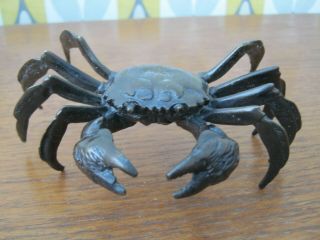 Large Lost Wax Hot Cast Bronze Okimono Of A Japanese Fighting Crab Meiji Style 3