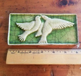 Art Nouveau Antique Art Glass Tile Gorgeous Green 2 Doves In Flight 5