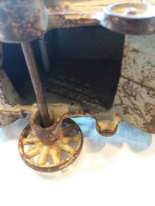 ANTIQUE MCCORMICK DEERING THRESHING MACHINE CAST IRON TOY BY ARCADE 1920s RARE 7