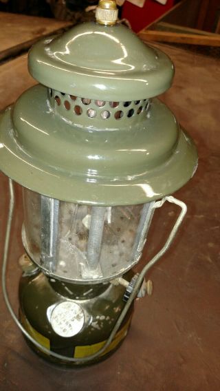 Vintage coleman military lantern 5